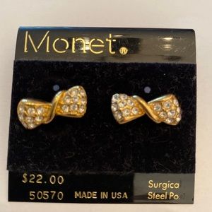 Monet signed pierce rhinestone gold tone bow earrings